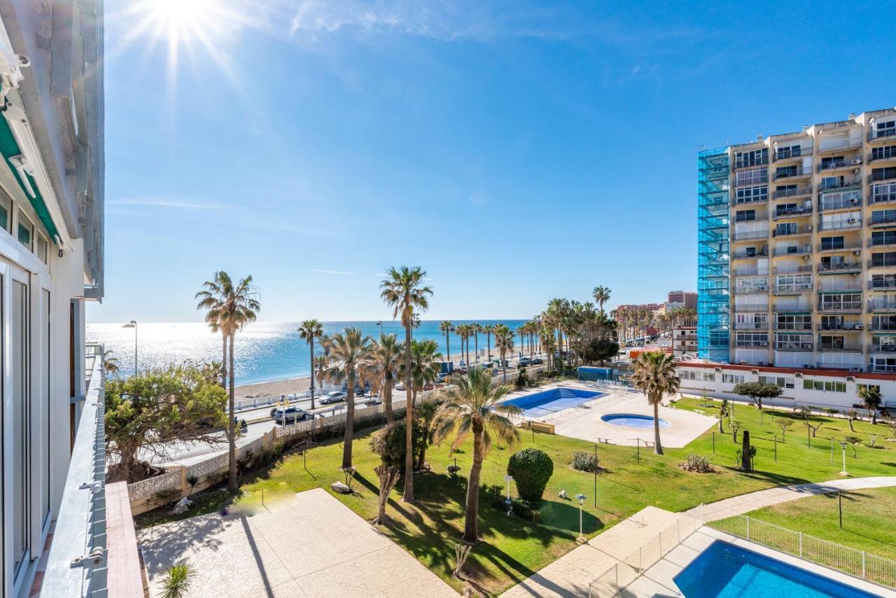 Sunny Seaside Apartment Arroyo De La Miel Esterno foto